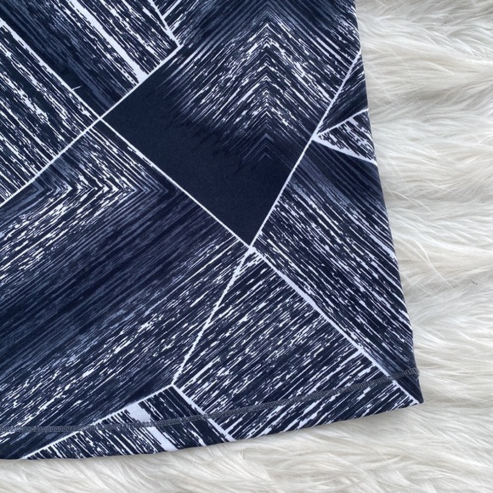 Lululemon | Abstract Print Racerback Top - Picture 7 of 13